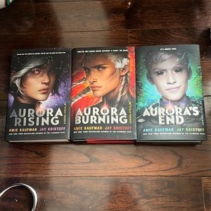 Aurora cycle trilogy : aurora rising, aurora burning, auroras end